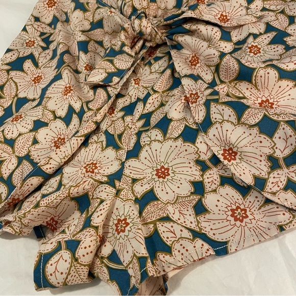 Anthropologie Georgine Skirted Floral High Waist Shorts - Picture 3 of 8